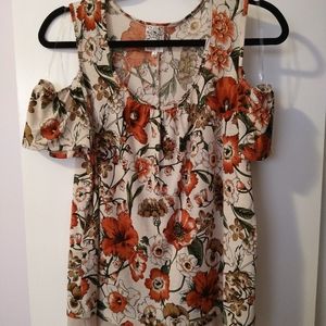 Naif cold-shoulder top, size Medium